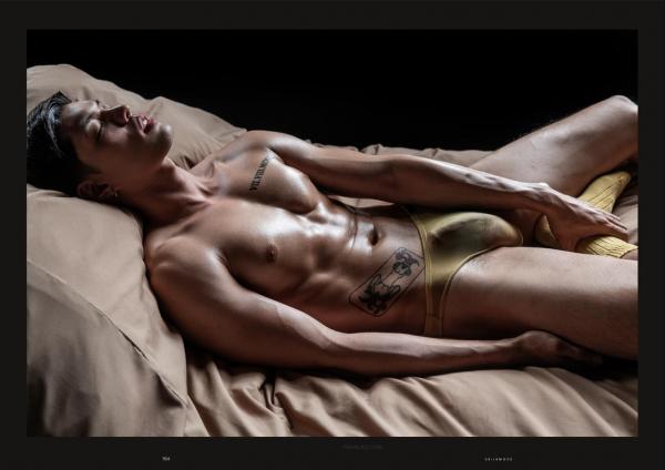 Tight-01--Arm-Akkharat